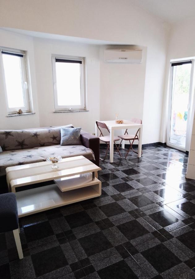 Abelia Sea View Apartment Πούλα Εξωτερικό φωτογραφία